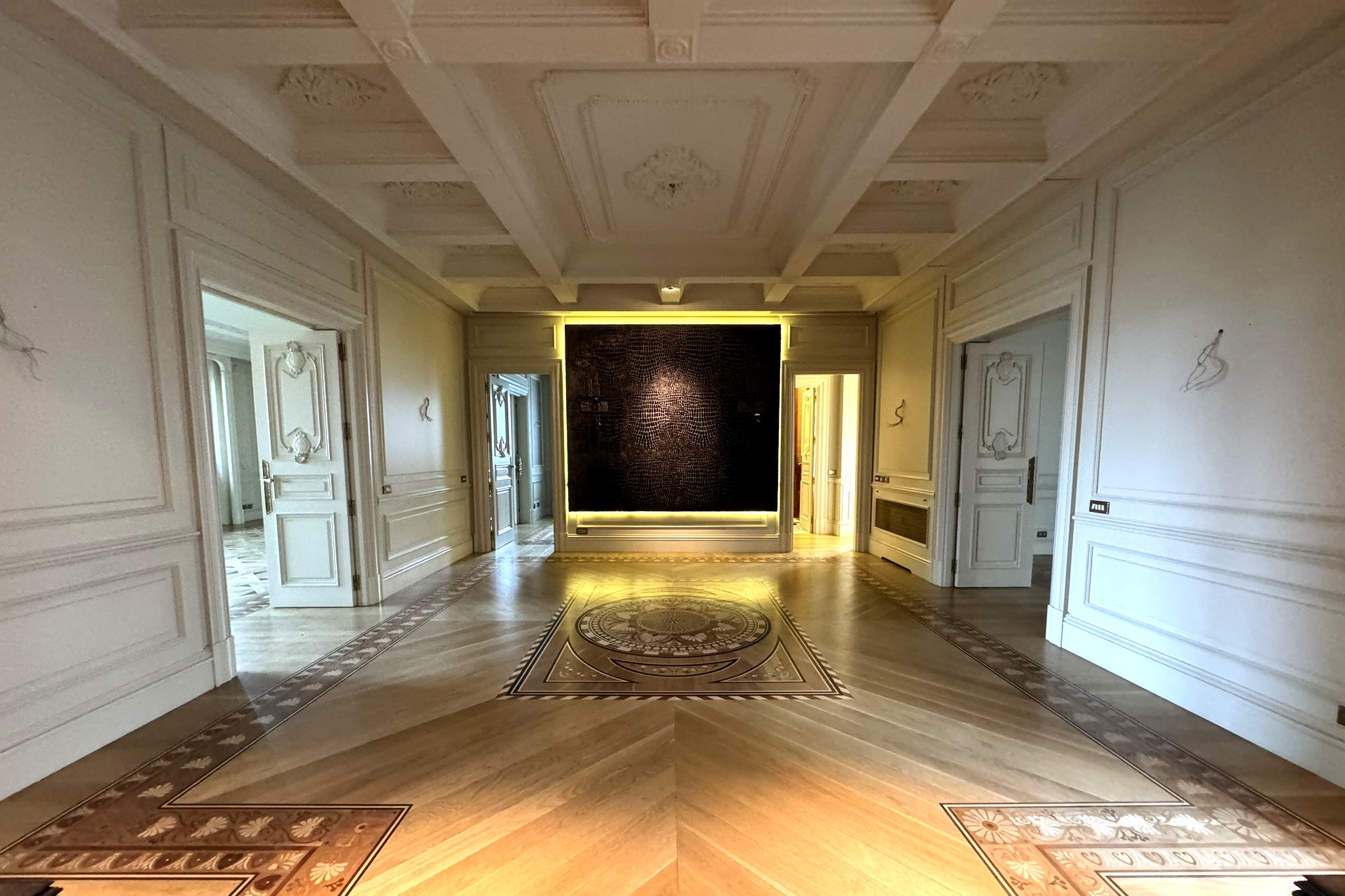  Palatial home in Serrano