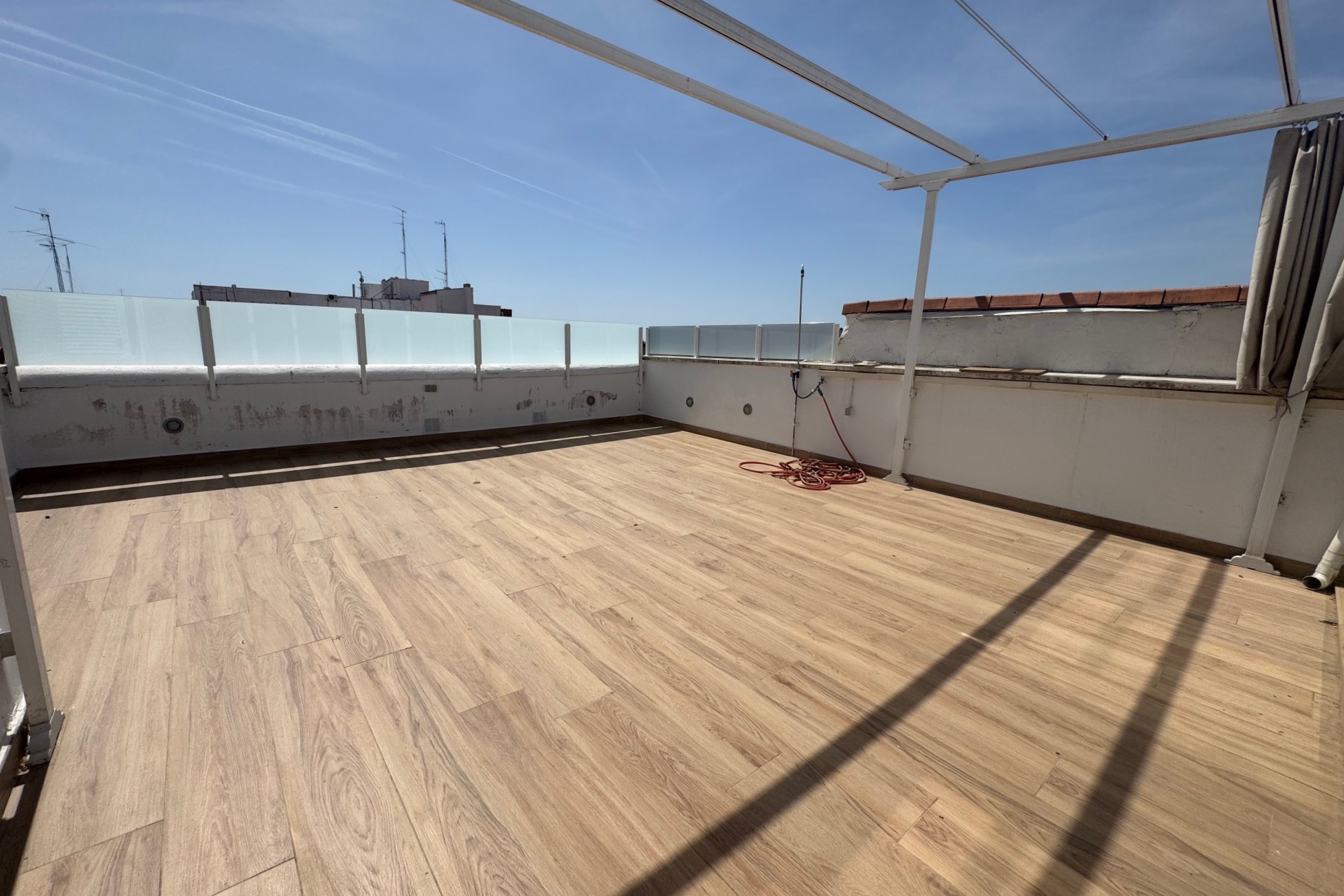 Ático con gran terraza en Barrio de Retiro