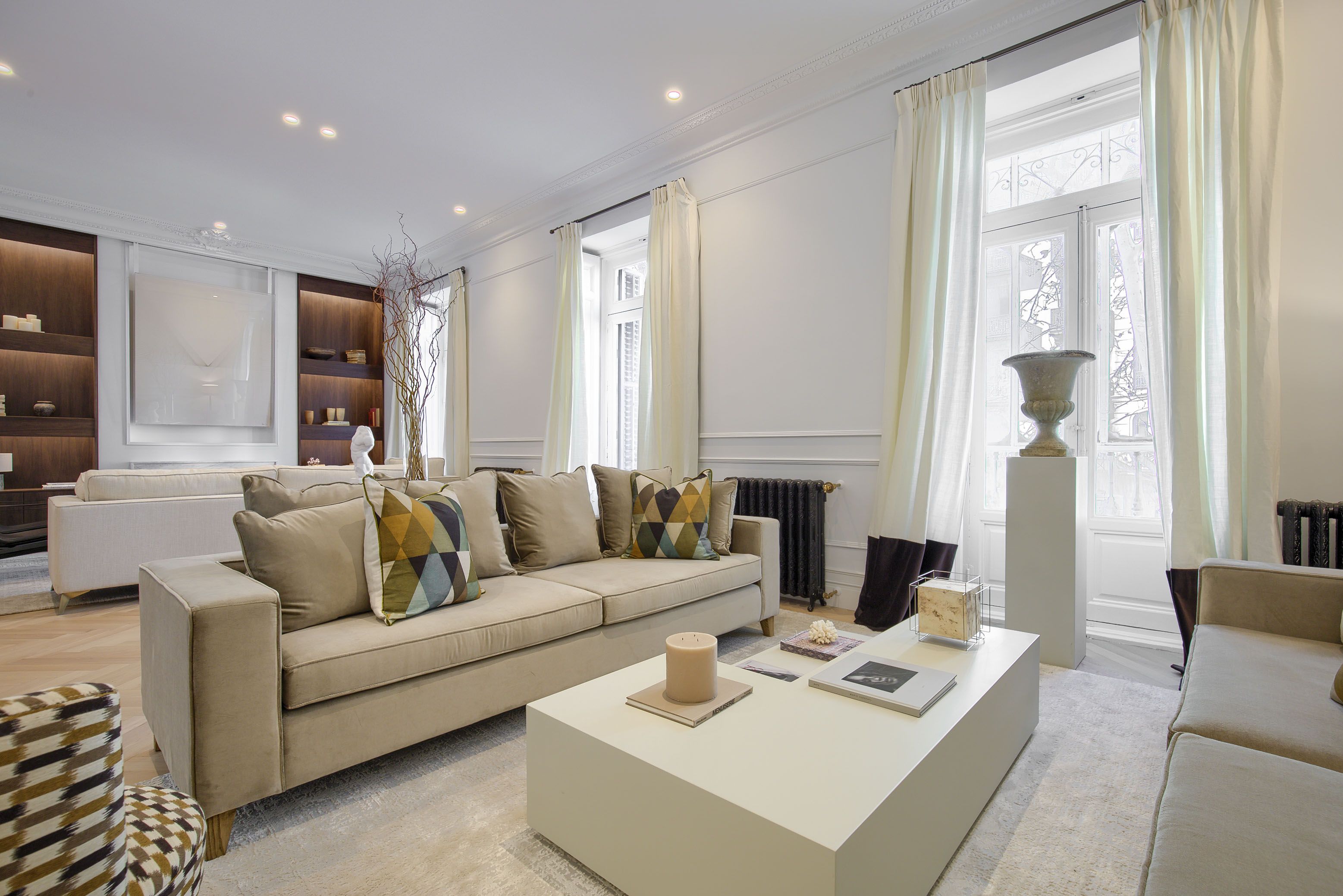 Apartment with beautiful renovation on Calle Velázquez