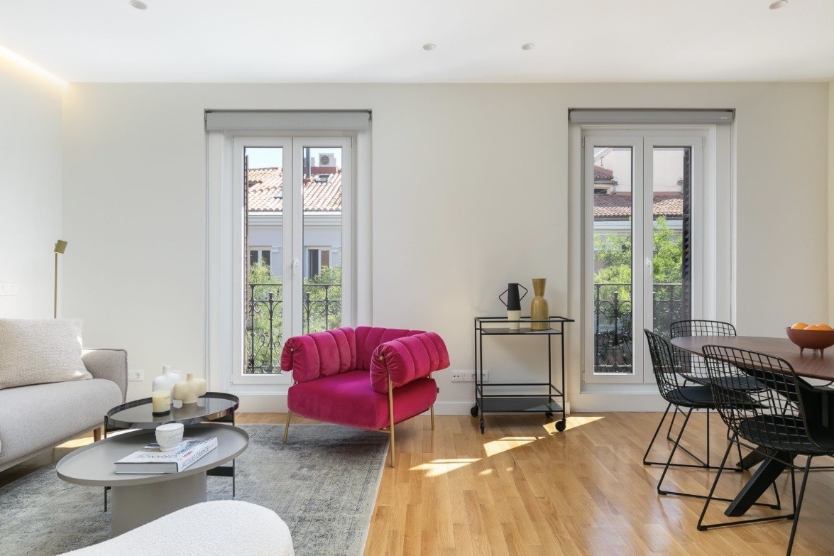 Great apartment next to El Retiro